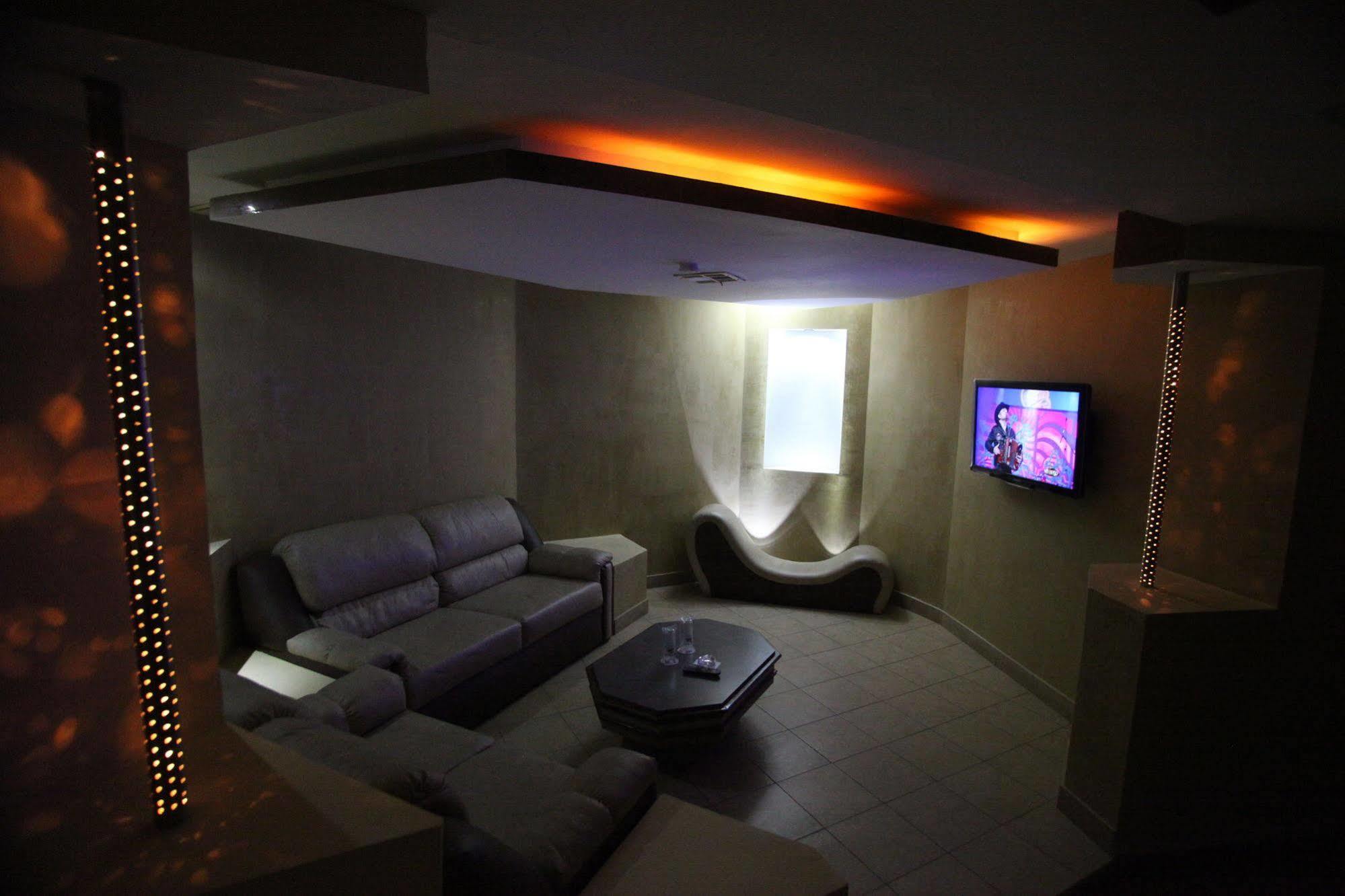 Motel Mediterraneo Mexicali Esterno foto